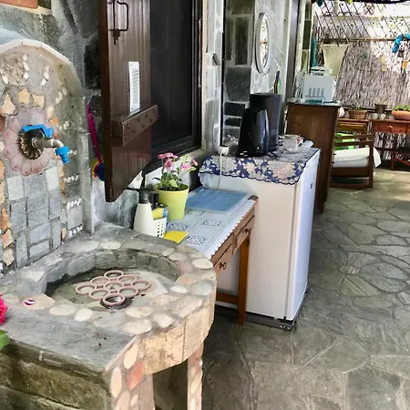 Daenerys In Agios Ioannis Papa Nero * Agios Ioannis (Thessaly)