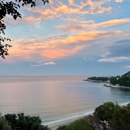 Daenerys In Agios Ioannis Papa Nero Agios Ioannis (Thessaly)