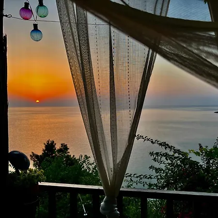 Daenerys In Agios Ioannis Papa Nero * Agios Ioannis (Thessaly)