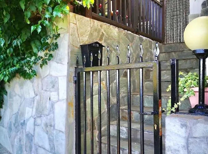 Casa vacanze Daenerys In Agios Ioannis Papa Nero